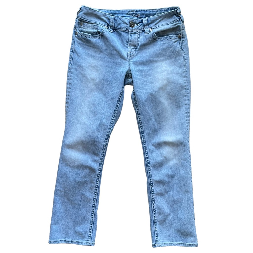 Silver Suki Capri blue jeans faded look like new pocket stitching